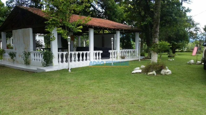 Foto 1 de Fazenda/Sítio com 7 Quartos à venda, 200m² em , Cachoeiras de Macacu