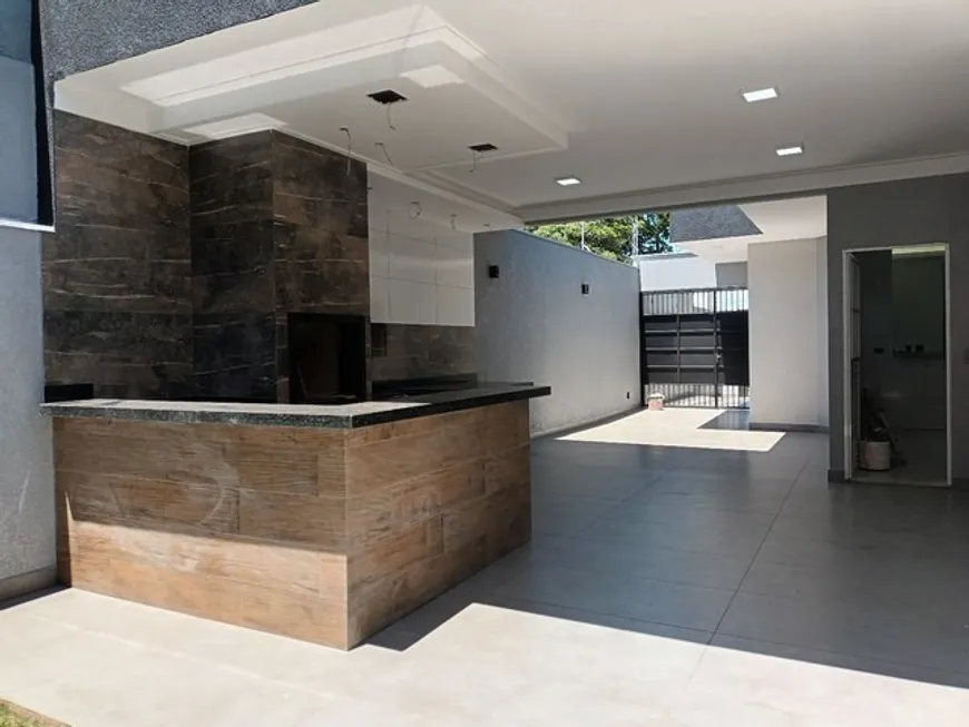 Foto 1 de Casa com 3 Quartos à venda, 150m² em Copacabana Residencial, Maringá