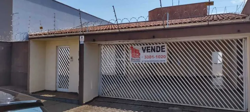 Foto 1 de Casa com 3 Quartos à venda, 260m² em Vila Velosa, Araraquara