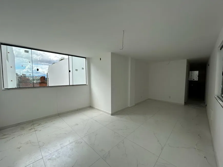 Foto 1 de Apartamento com 2 Quartos à venda, 55m² em Centro, Nilópolis