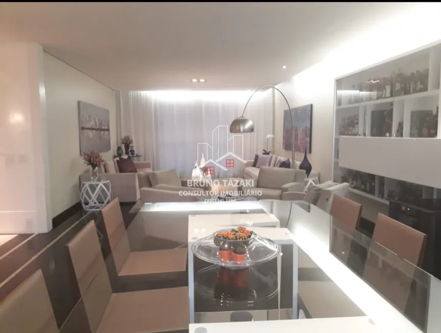 Foto 1 de Apartamento com 3 Quartos à venda, 250m² em Planalto Paulista, São Paulo