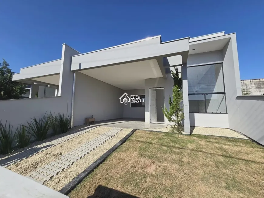 Foto 1 de Casa com 2 Quartos à venda, 83m² em Margem Esquerda, Gaspar