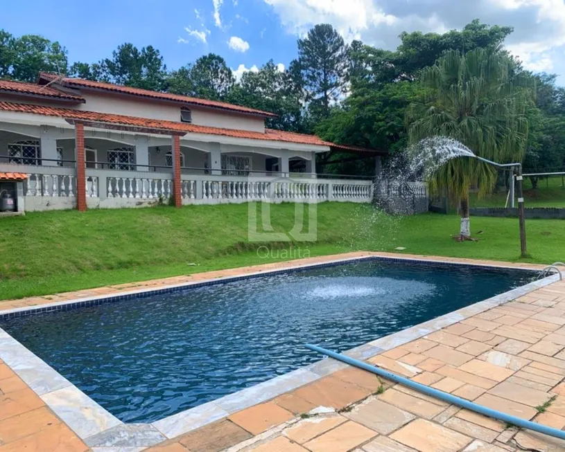 Foto 1 de Fazenda/Sítio com 5 Quartos para venda ou aluguel, 700m² em Jardim Novo Mundo, Sorocaba