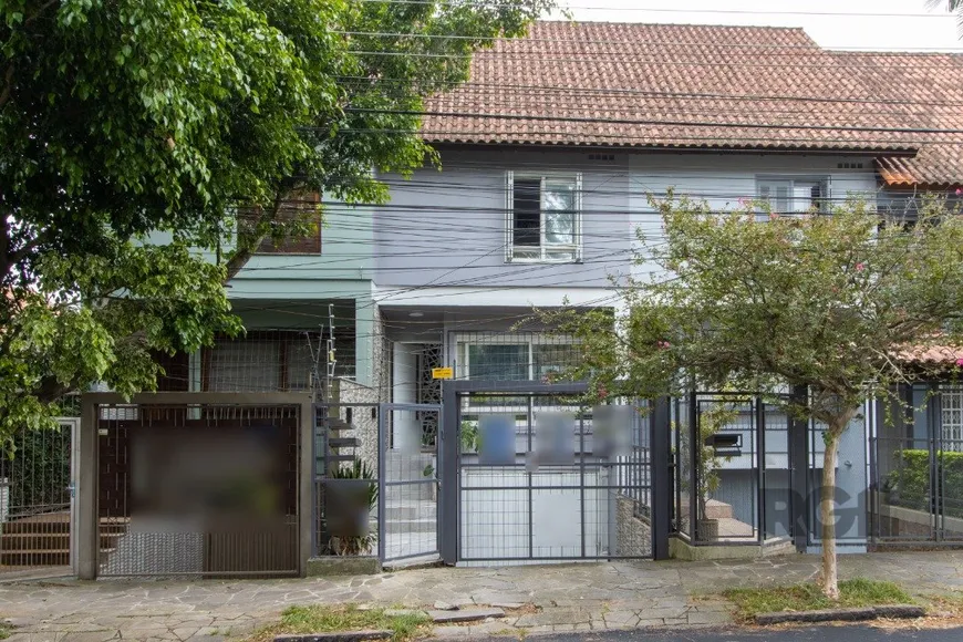 Foto 1 de Sobrado com 2 Quartos à venda, 148m² em Vila Conceição, Porto Alegre
