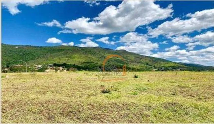 Foto 1 de Lote/Terreno à venda, 1051m² em Itapetinga, Atibaia