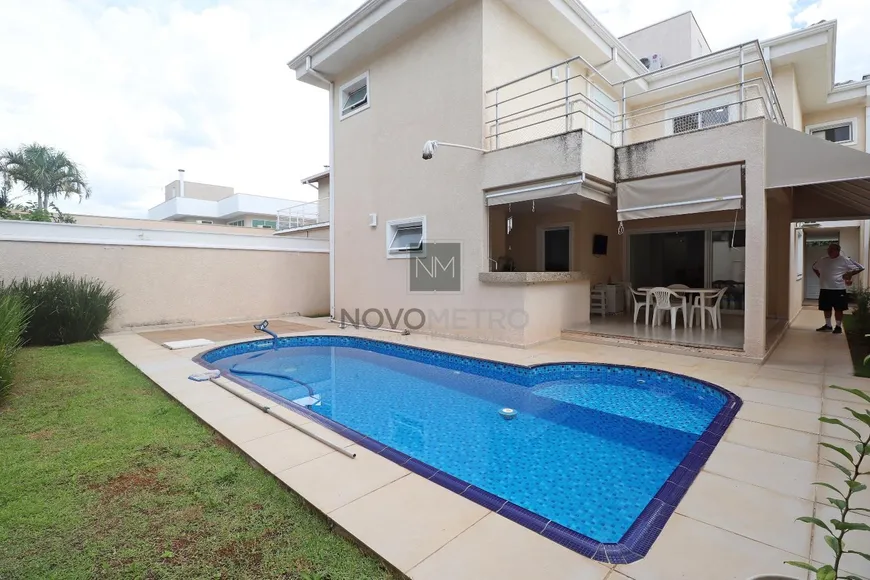 Foto 1 de Casa de Condomínio com 4 Quartos à venda, 320m² em Swiss Park, Campinas