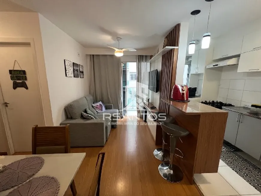 Foto 1 de Apartamento com 2 Quartos à venda, 45m² em Pechincha, Rio de Janeiro