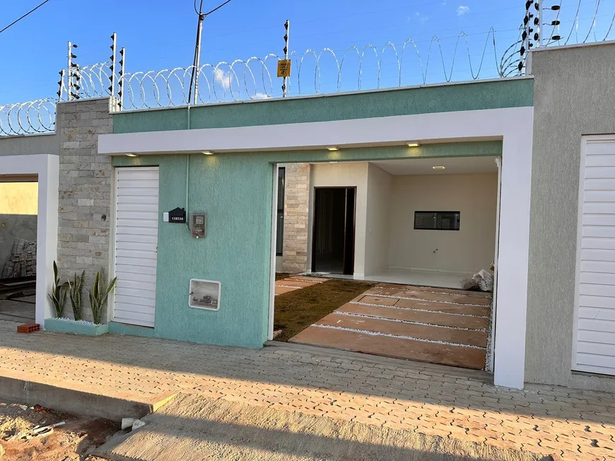 Foto 1 de Casa com 3 Quartos à venda, 100m² em São José, Juazeiro do Norte