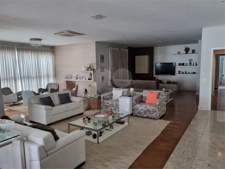 Foto 1 de Apartamento com 4 Quartos para venda ou aluguel, 367m² em Tamboré, Santana de Parnaíba