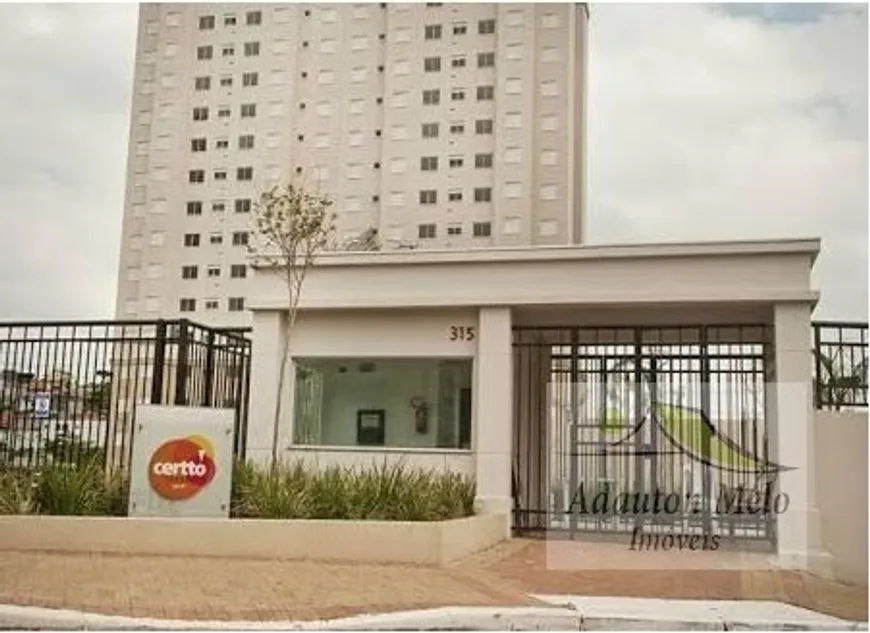 Foto 1 de Apartamento com 2 Quartos para alugar, 44m² em Vila Curuçá, São Paulo