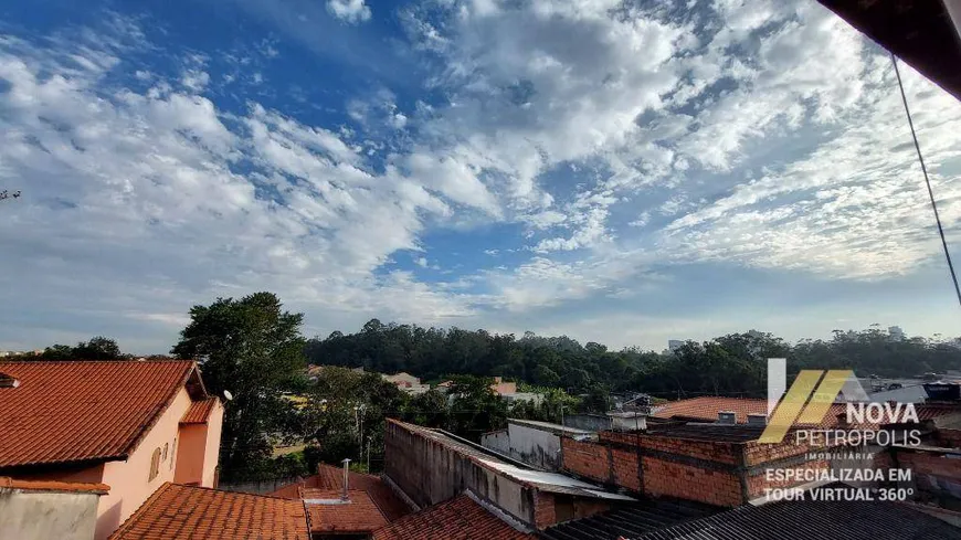 Foto 1 de Casa com 2 Quartos à venda, 224m² em Jardim Moncoes, Santo André