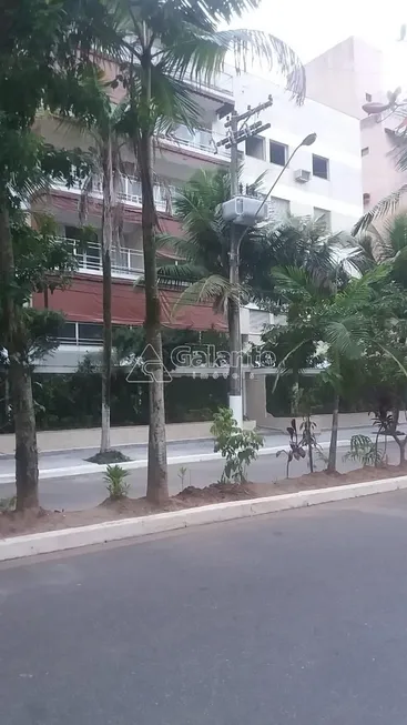 Foto 1 de Apartamento com 4 Quartos à venda, 140m² em Enseada, Guarujá