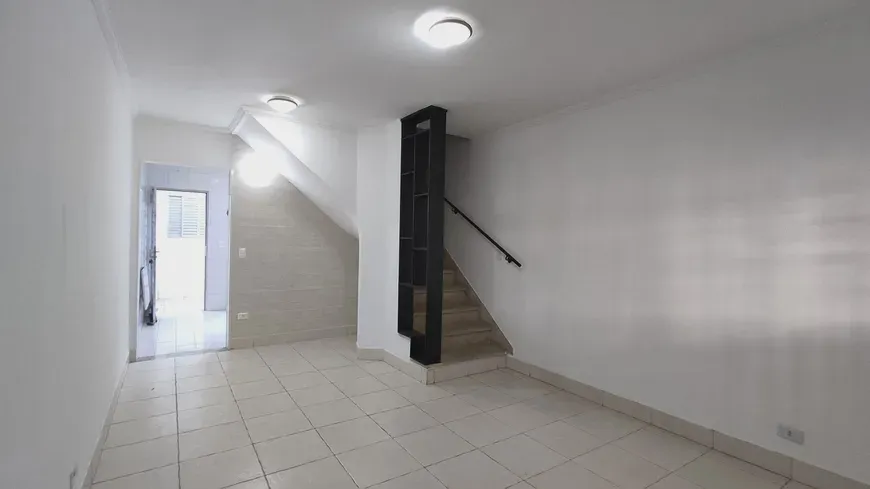 Foto 1 de Casa com 2 Quartos à venda, 58m² em Itacaranha, Salvador