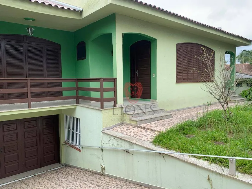Foto 1 de Casa com 5 Quartos para venda ou aluguel, 450m² em Centro, Gravataí