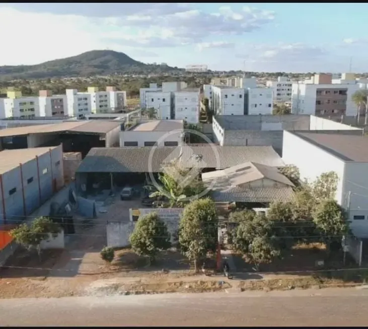 Foto 1 de Galpão/Depósito/Armazém com 3 Quartos para venda ou aluguel, 450m² em Residencial Santa Edwiges, Senador Canedo