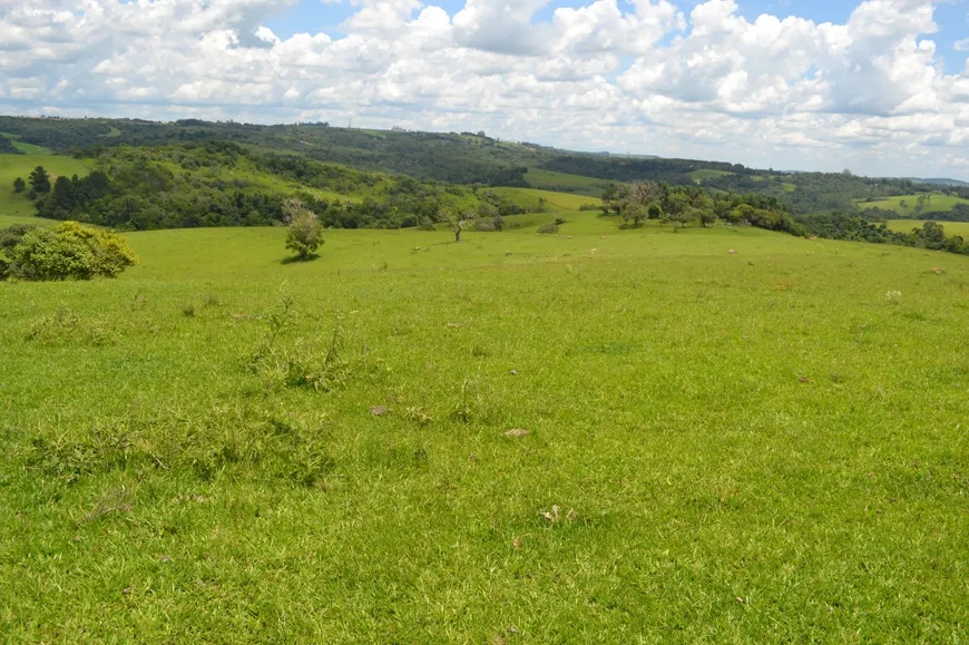 Foto 1 de Fazenda/Sítio com 2 Quartos à venda, 70m² em Area Rural de Itapetininga, Itapetininga