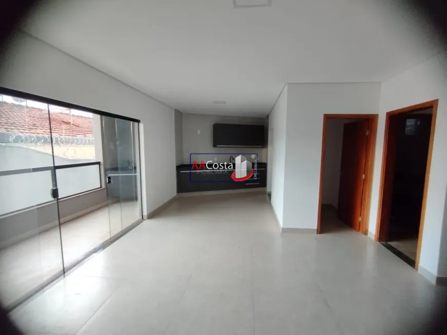 Foto 1 de Apartamento com 3 Quartos à venda, 100m² em São José, Franca