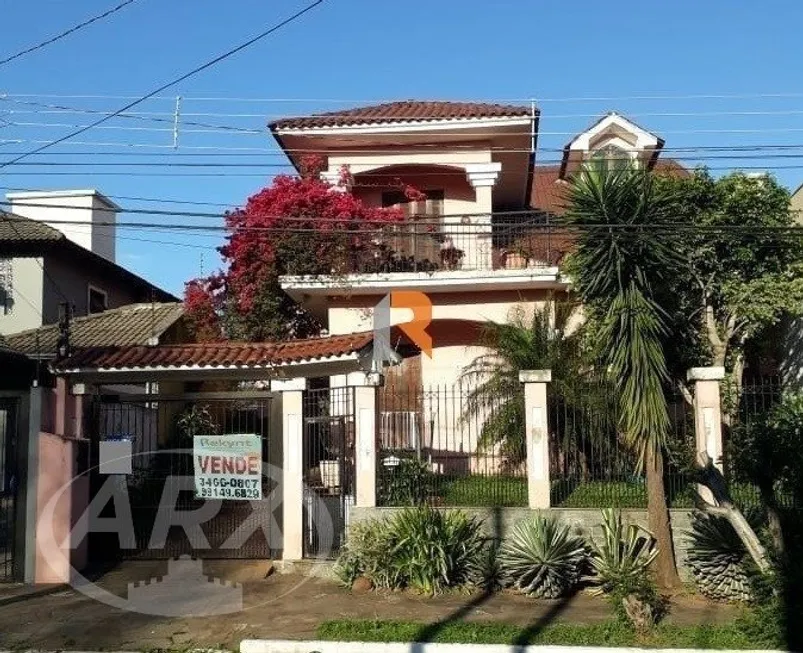 Foto 1 de Casa com 3 Quartos à venda, 330m² em São José, Canoas
