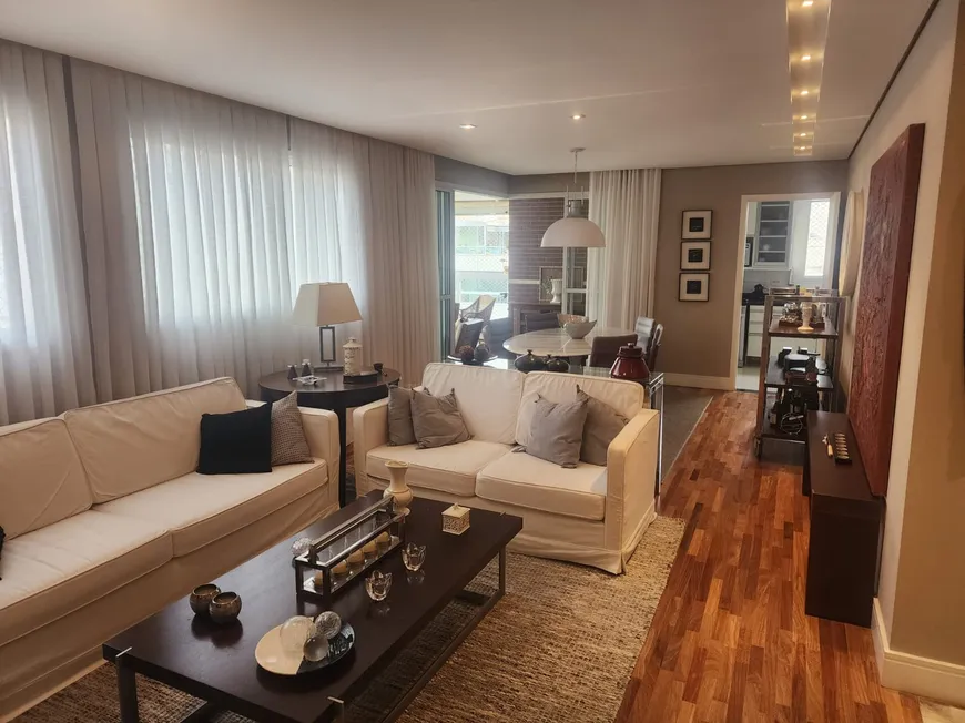 Foto 1 de Apartamento com 3 Quartos à venda, 137m² em Vila Suzana, São Paulo