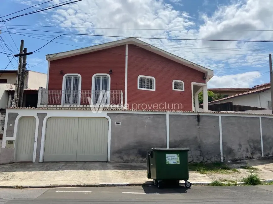 Foto 1 de Sobrado com 3 Quartos para alugar, 140m² em Vila Lemos, Campinas