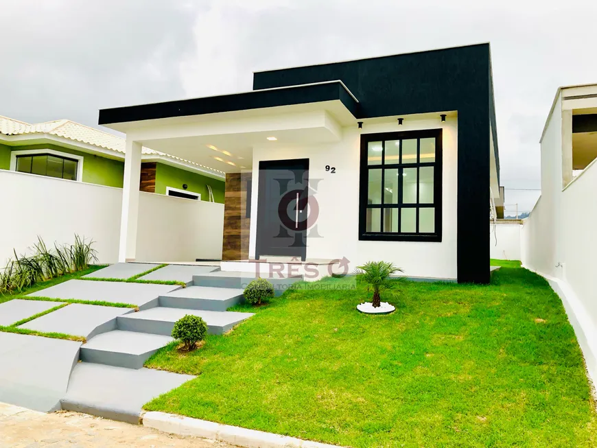 Foto 1 de Casa de Condomínio com 3 Quartos à venda, 104m² em Pindobas, Maricá