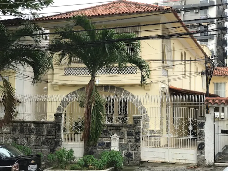 Foto 1 de Casa com 5 Quartos à venda, 396m² em Grajaú, Rio de Janeiro