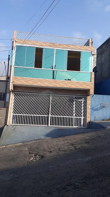 Foto 1 de Sobrado com 4 Quartos à venda, 90m² em Vila Mirante, São Paulo