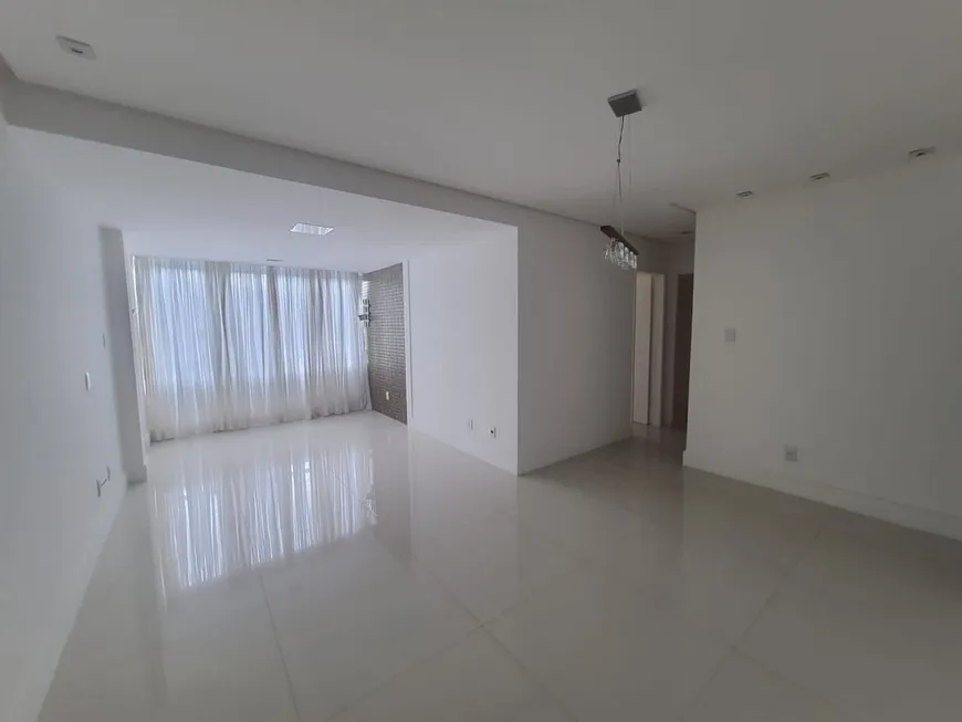 Foto 1 de Apartamento com 2 Quartos à venda, 82m² em Pituba, Salvador