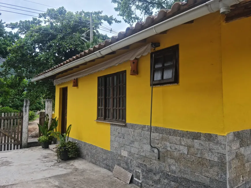 Foto 1 de Casa de Condomínio com 2 Quartos para alugar, 70m² em Recanto De Itaipuacu, Maricá