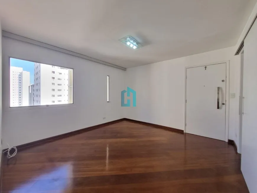 Foto 1 de Apartamento com 2 Quartos à venda, 58m² em Moema, São Paulo