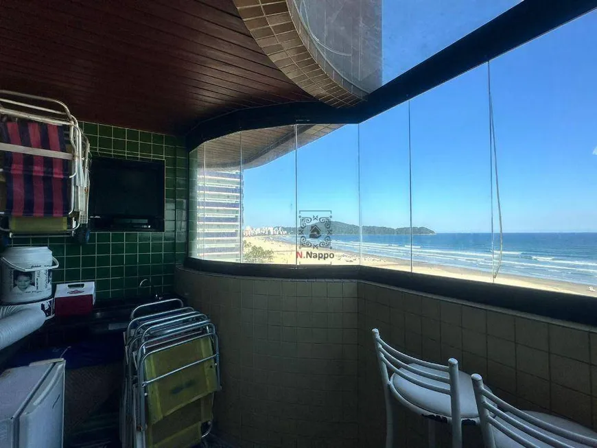 Foto 1 de Apartamento com 3 Quartos para alugar, 130m² em Vila Guilhermina, Praia Grande