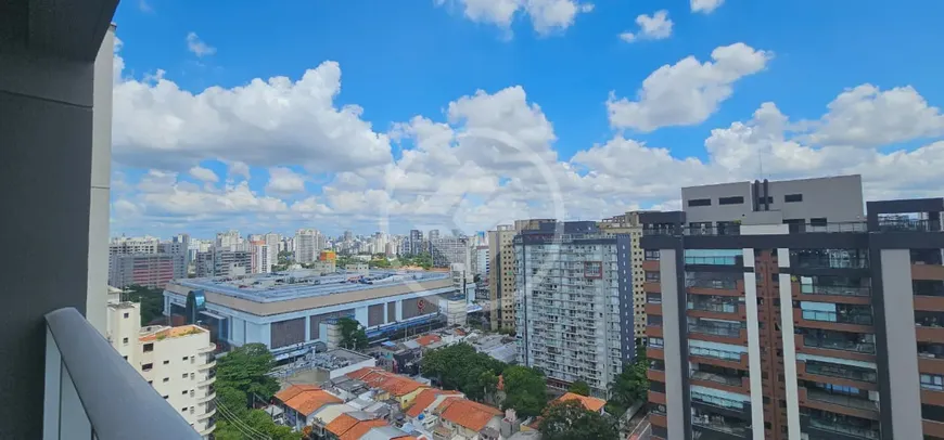 Foto 1 de Cobertura com 3 Quartos à venda, 196m² em Indianópolis, São Paulo