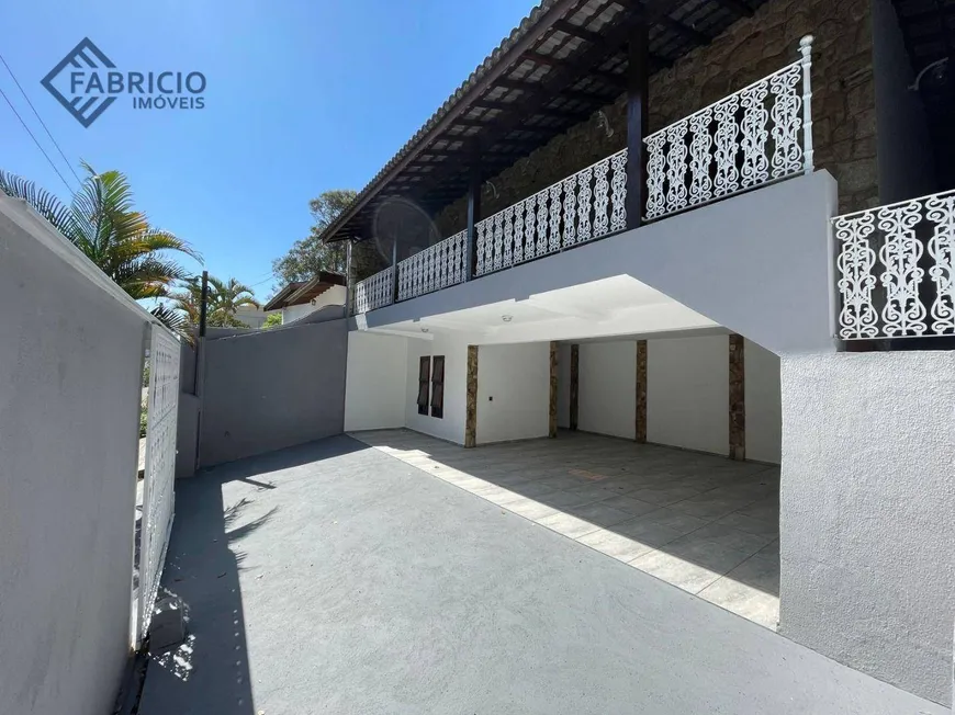 Foto 1 de Casa com 3 Quartos para venda ou aluguel, 248m² em Residencial Aquarios, Vinhedo