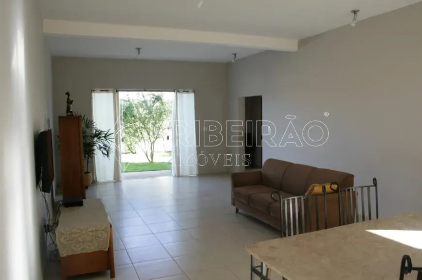 Foto 1 de Casa com 3 Quartos à venda, 186m² em Ribeirânia, Ribeirão Preto