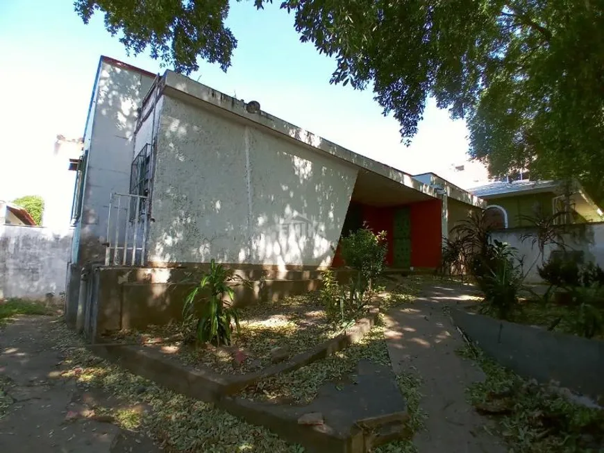 Foto 1 de Casa com 3 Quartos à venda, 445m² em Centro, Cuiabá