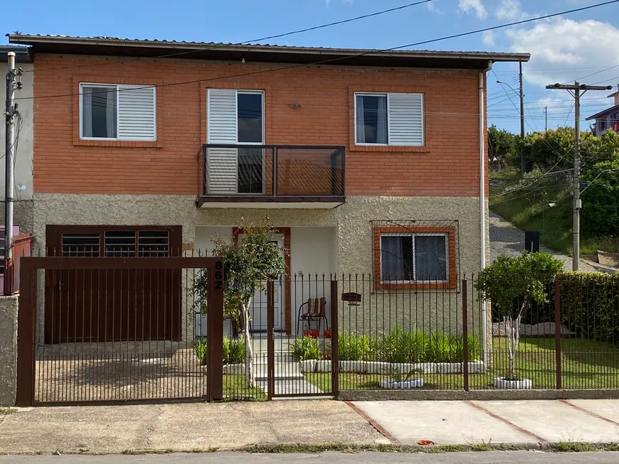 Foto 1 de Casa com 3 Quartos à venda, 128m² em Nossa Senhora do Rosário, Caxias do Sul