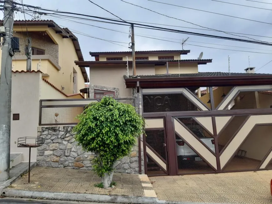 Foto 1 de Casa com 3 Quartos à venda, 187m² em Jardim Terras de Sao Joao, Jacareí