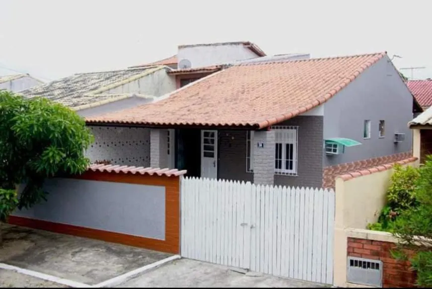 Foto 1 de Casa de Condomínio com 2 Quartos à venda, 80m² em Ubas, Iguaba Grande