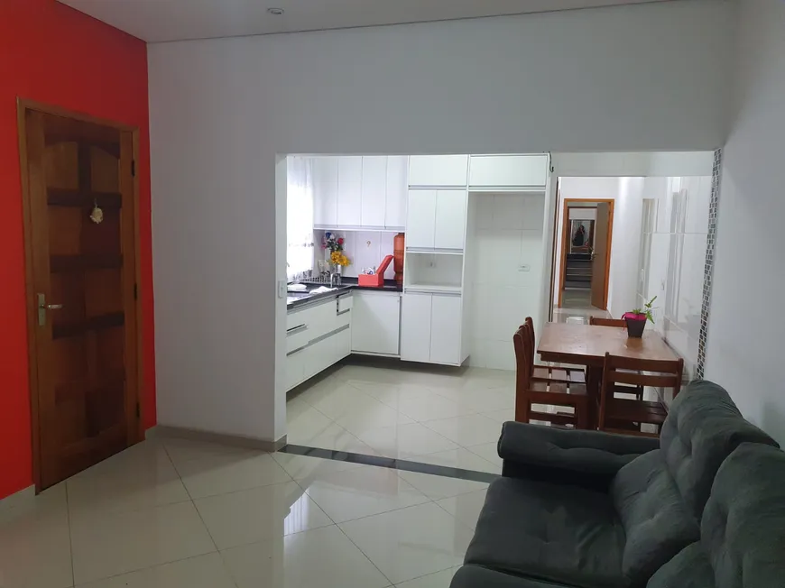 Foto 1 de Casa com 4 Quartos à venda, 160m² em Osvaldo Cruz, São Caetano do Sul