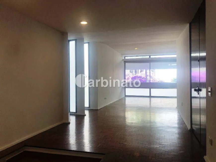 Foto 1 de Apartamento com 4 Quartos para alugar, 194m² em Jardim América, São Paulo