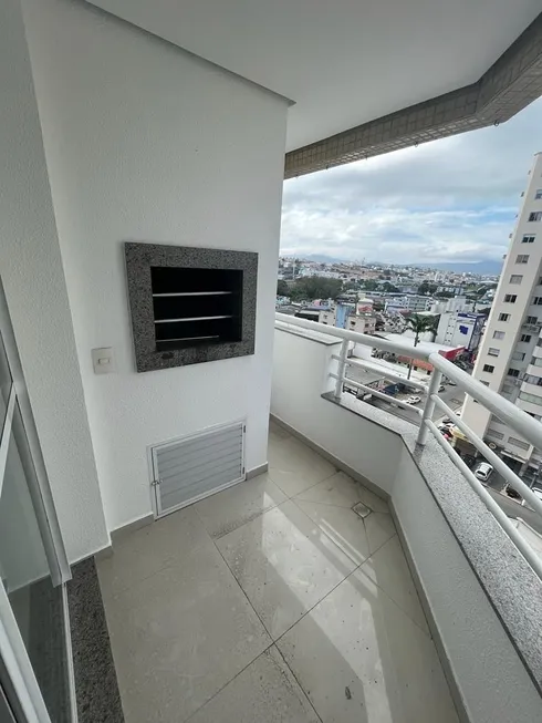 Foto 1 de Apartamento com 2 Quartos à venda, 70m² em Centro, São José