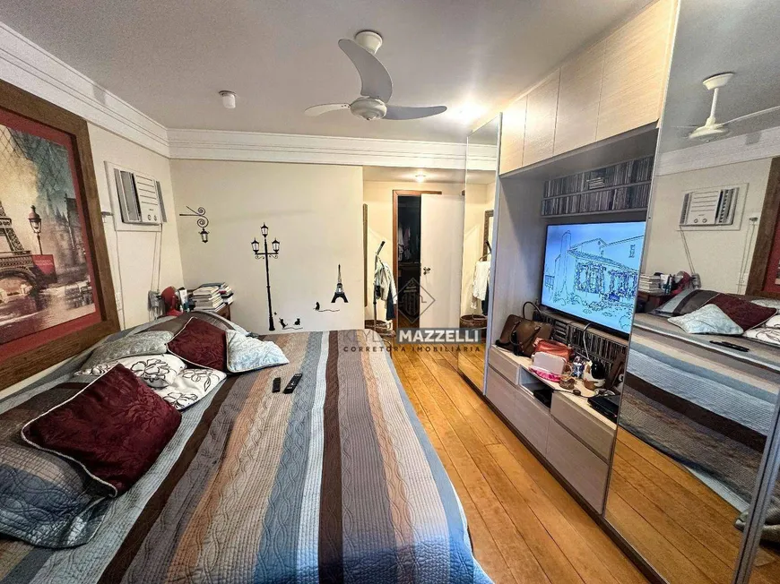 Foto 1 de Apartamento com 4 Quartos à venda, 200m² em Praia do Canto, Vitória