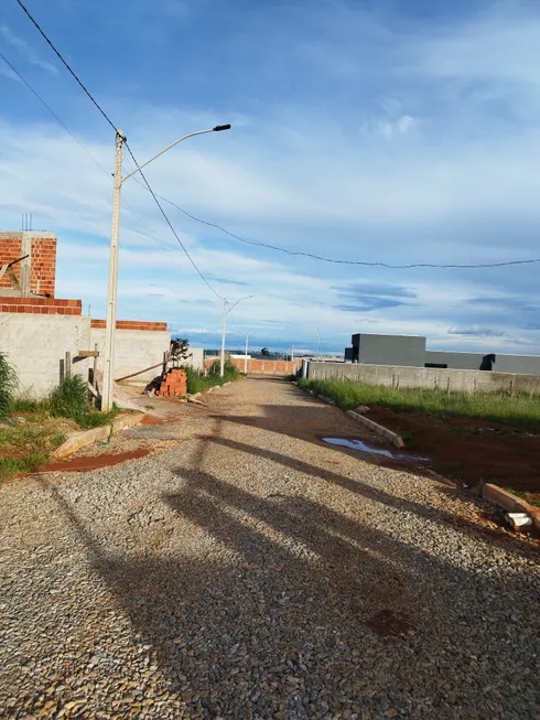 Foto 1 de Lote/Terreno à venda, 400m² em Taguatinga Norte, Brasília