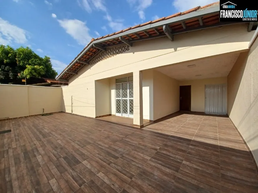 Foto 1 de Casa com 3 Quartos à venda, 458m² em Vila Americano do Brasil, Goiânia
