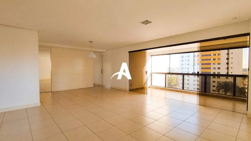 Foto 1 de Apartamento com 3 Quartos à venda, 190m² em Tabajaras, Uberlândia