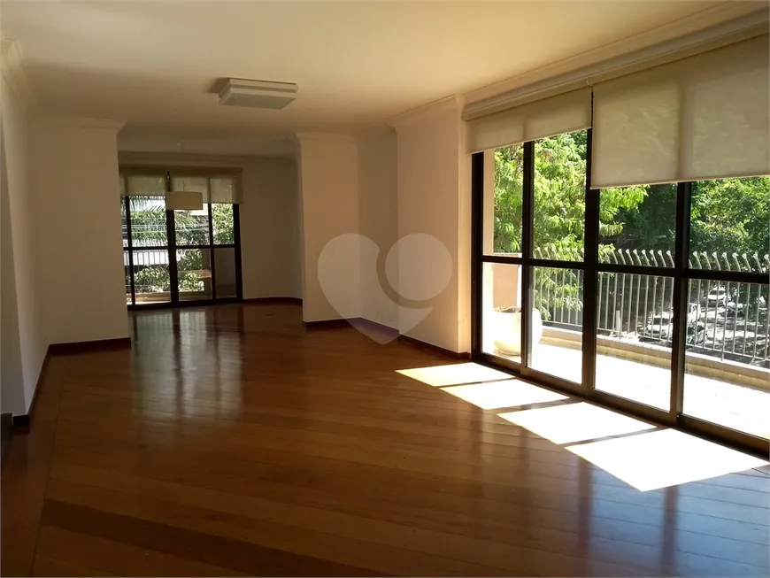 Foto 1 de Apartamento com 3 Quartos à venda, 254m² em Morumbi, São Paulo