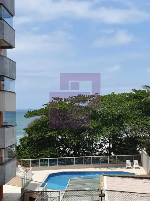 Foto 1 de Apartamento com 1 Quarto à venda, 50m² em Jardim Primavera, Guarujá