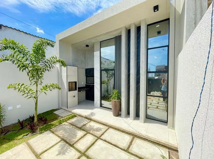 Foto 1 de Casa com 3 Quartos à venda, 110m² em Coité, Eusébio