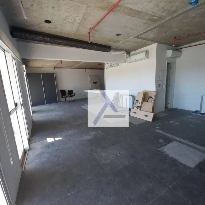 Foto 1 de Sala Comercial para venda ou aluguel, 99m² em Pinheiros, São Paulo