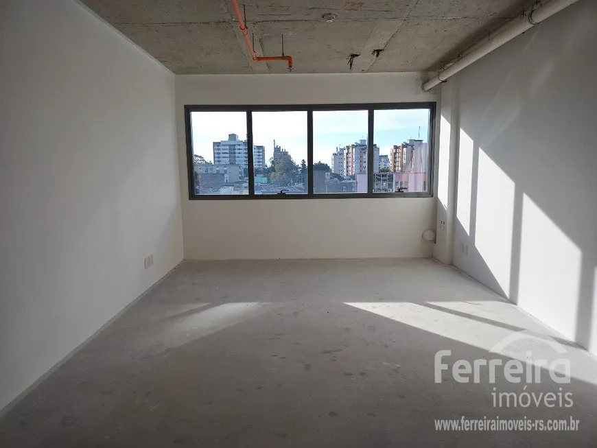 Foto 1 de Sala Comercial para alugar, 30m² em Cristo Redentor, Porto Alegre